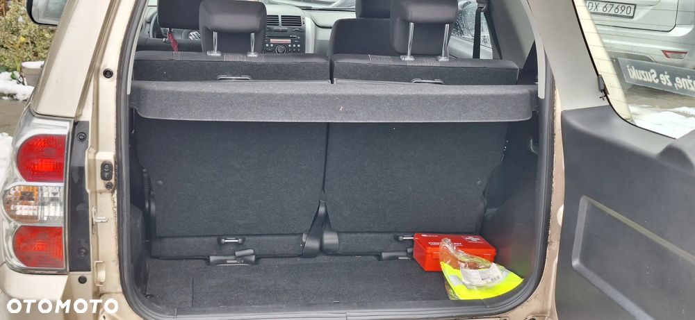 Suzuki Grand Vitara 1.6 Comfort - 25