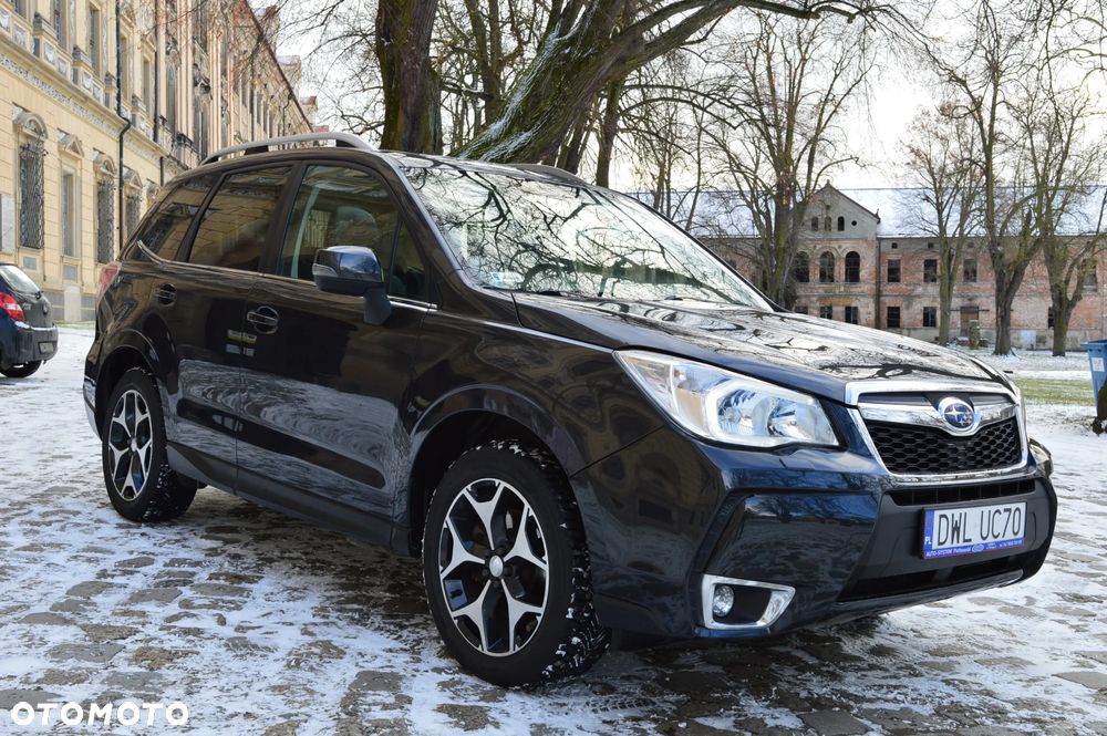 Subaru Forester 2.0XT Platinum Lineartronic - 2