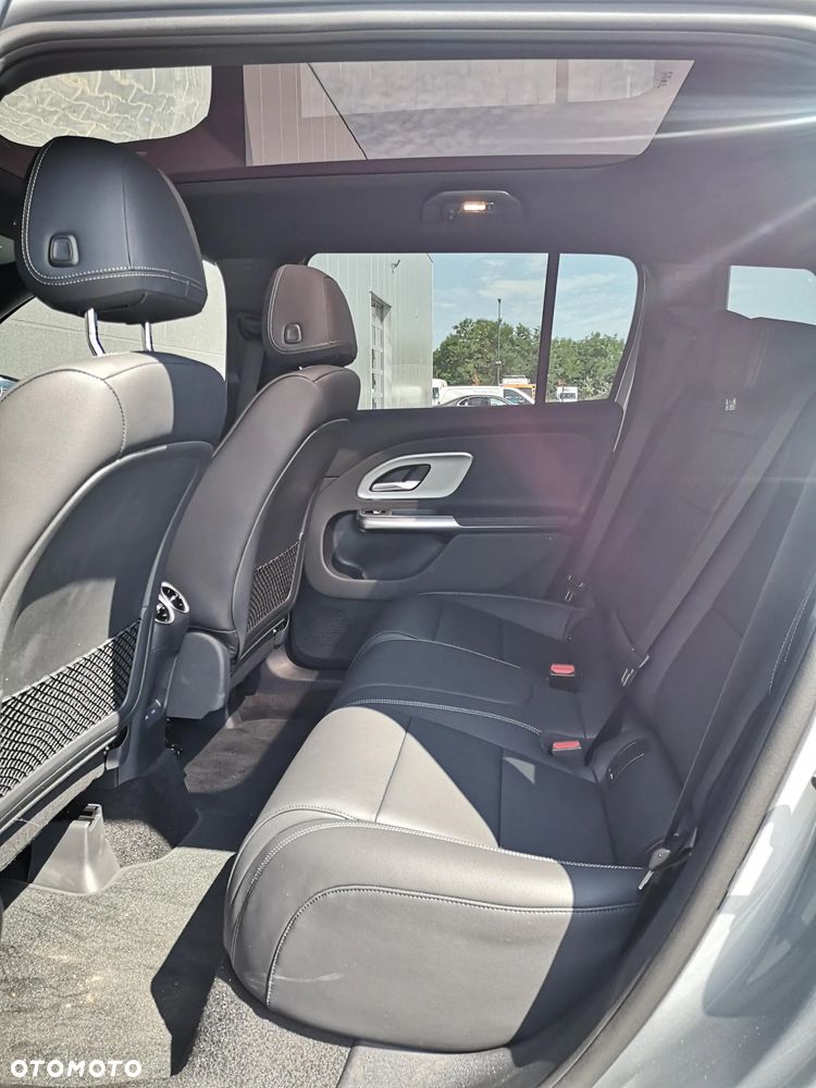 Mercedes-Benz GLB 250+ EQ 85kWh - 17
