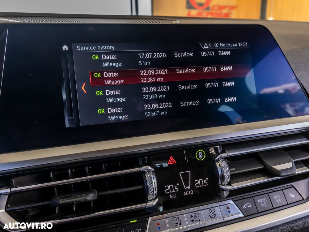BMW Seria 3 320d Touring Aut. - 34