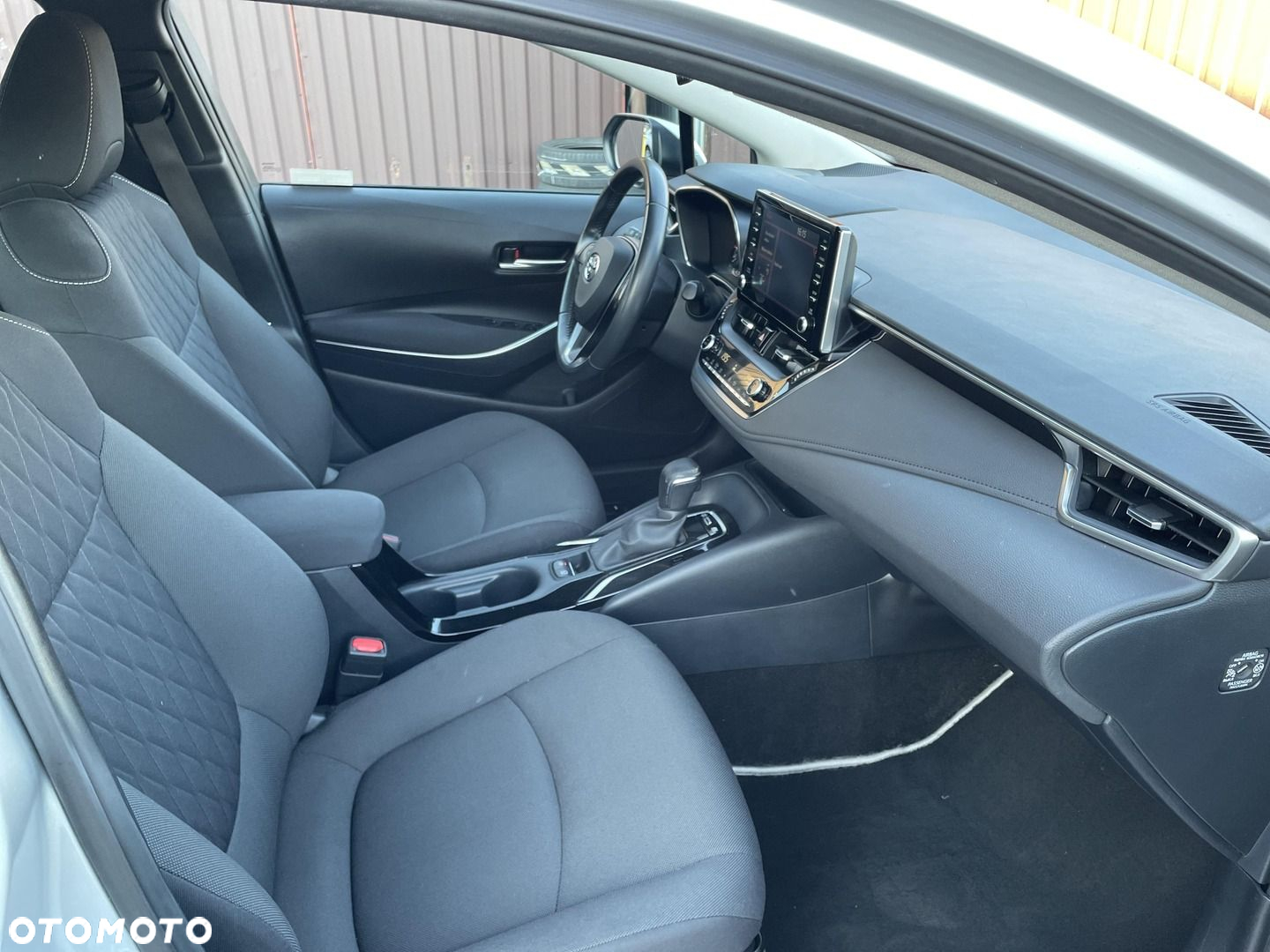 Toyota Corolla - 11