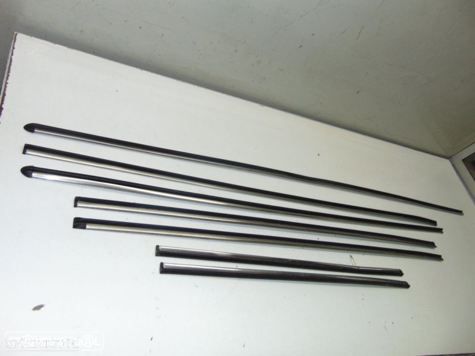 VW Golf MK I - frisos laterais - 2