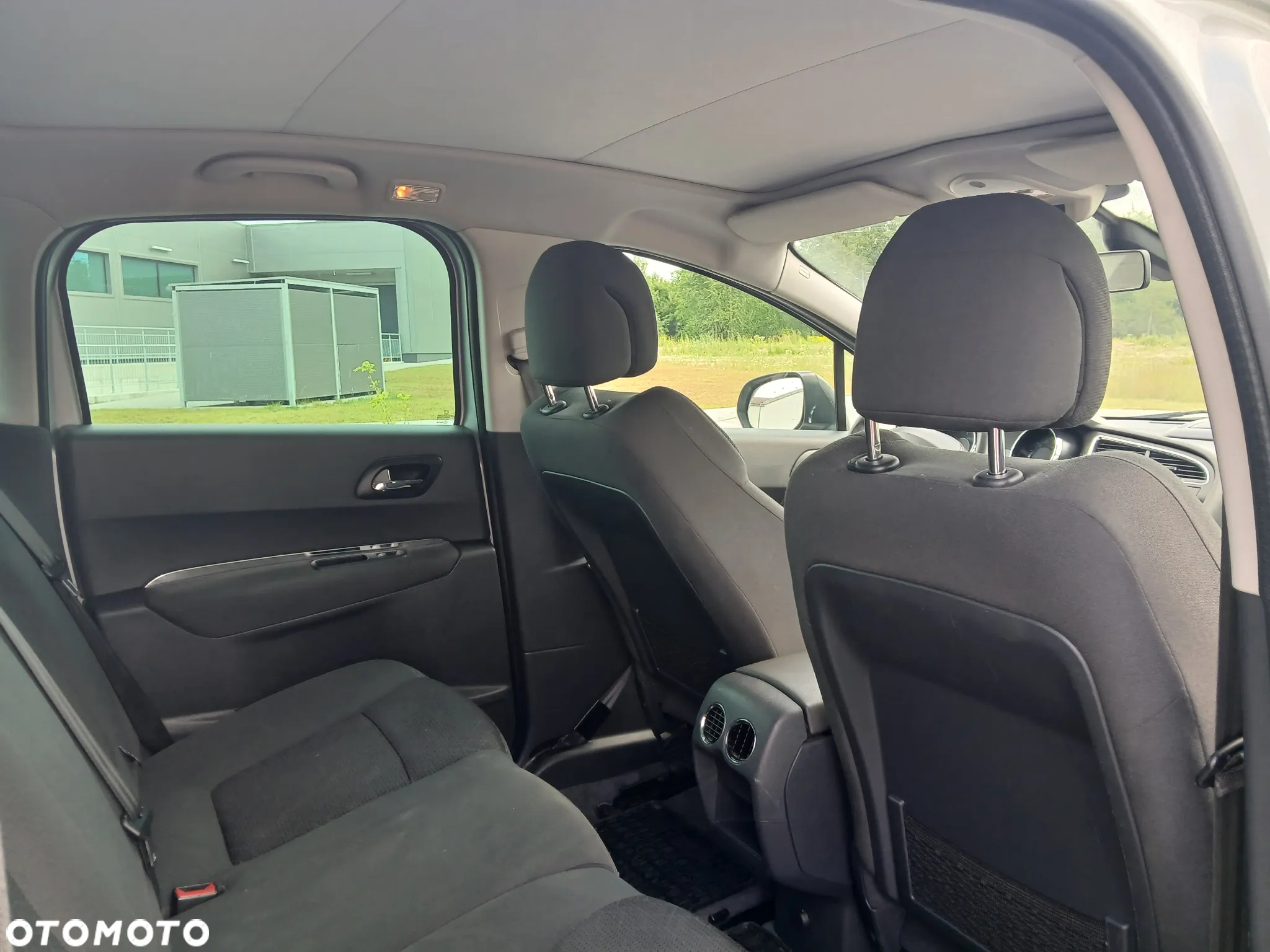 Peugeot 3008 1.6 Active - 6