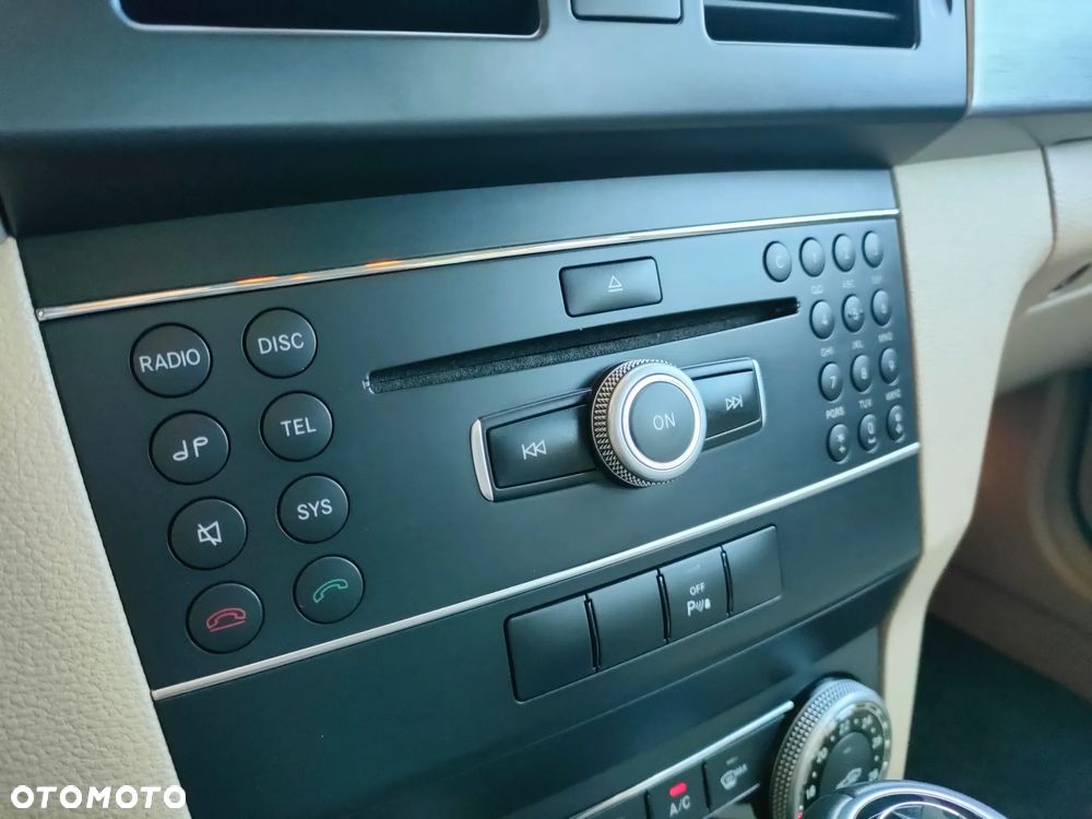 Mercedes-Benz GLK 220 CDI BlueEff 4-Matic - 24