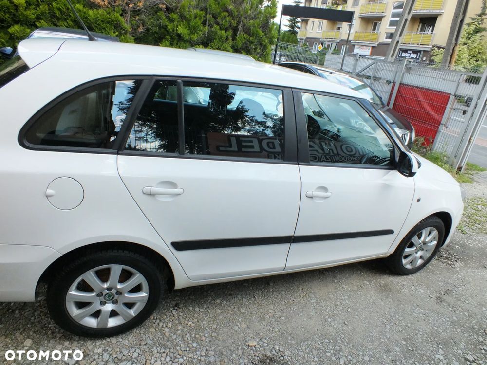 Skoda Fabia - 6
