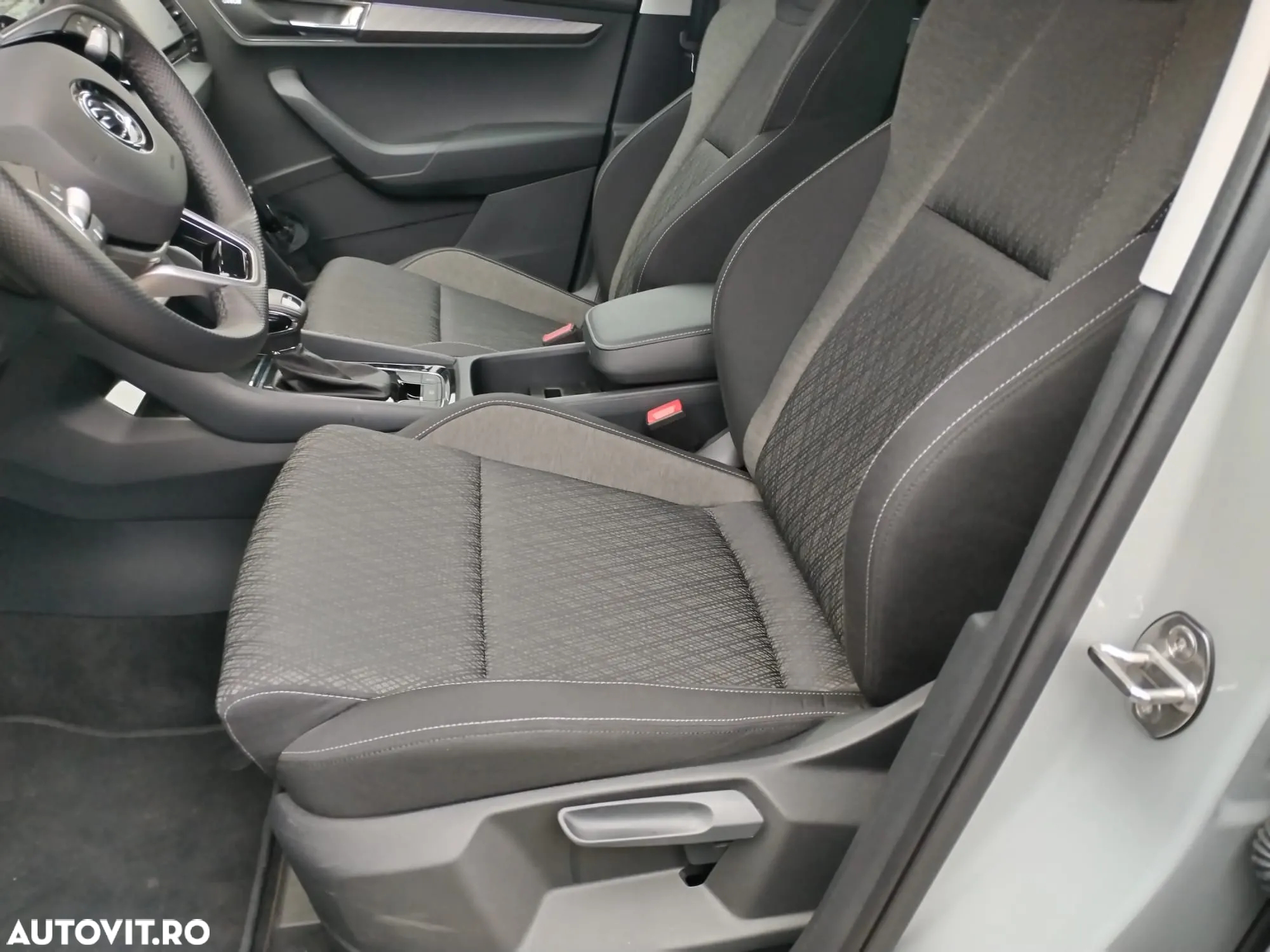 Skoda Karoq 1.5 TSI DSG Selection - 30