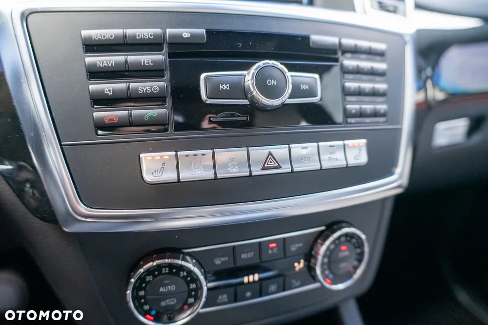 Mercedes-Benz GL 350 BlueTEC 4Matic 7G-TRONIC - 36