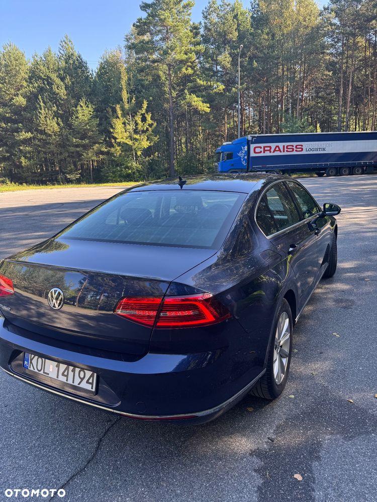 Volkswagen Passat 1.8 TSI BMT Highline - 2