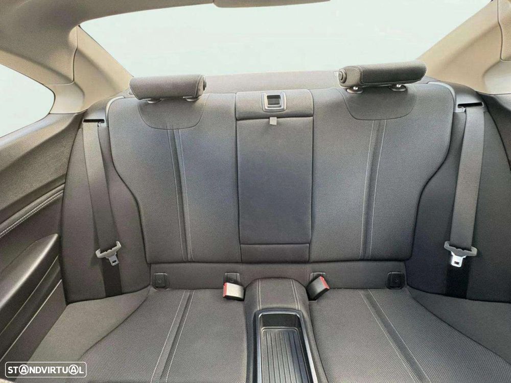 BMW 218 i Coupe Line Sport Auto - 15