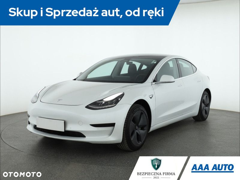 Tesla Model 3 - 2