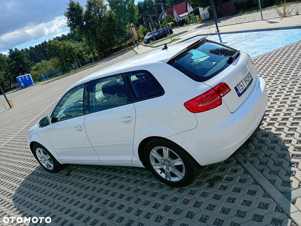 Audi A3 Sportback 2.0 TDI DPF Ambition - 10