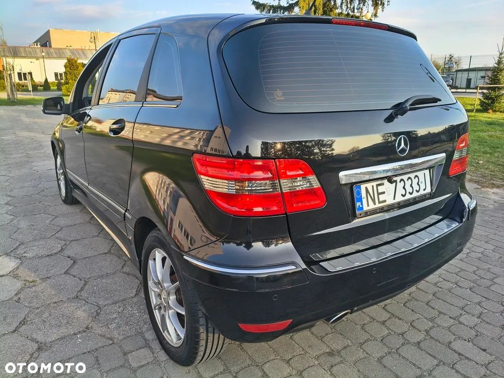 Mercedes-Benz Klasa B 180 CDI Special Edition - 14