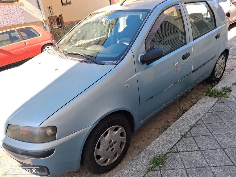 Fiat Punto - 4