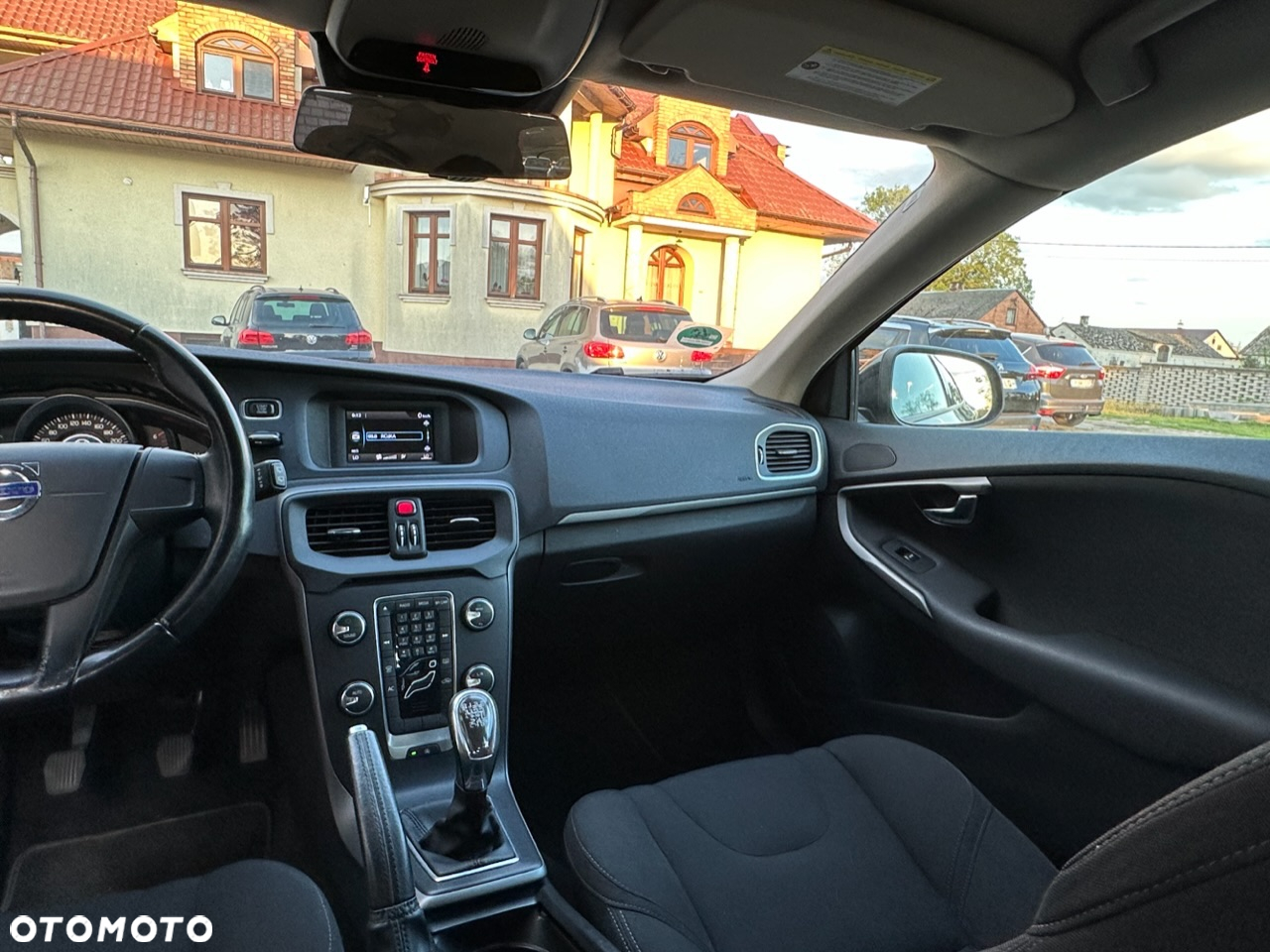 Volvo V40 - 9