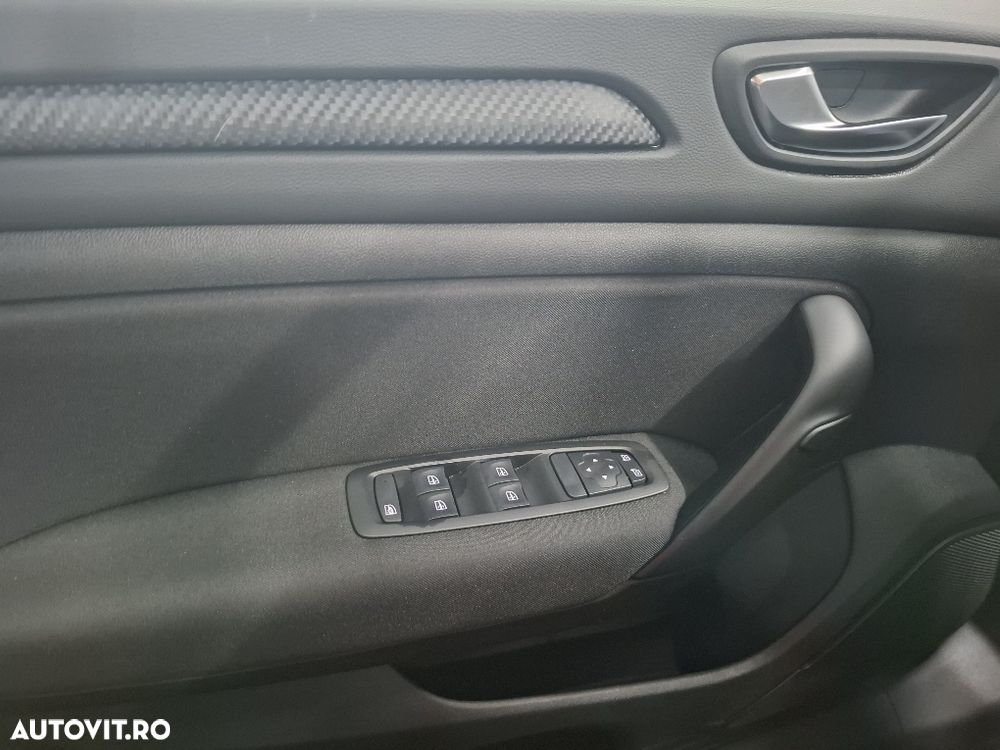 Renault Megane TCe GPF EDC Intens - 16