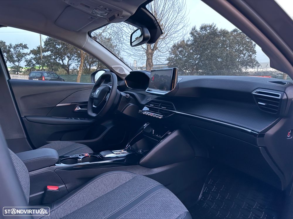 Peugeot e-208 51 kWh Allure - 34