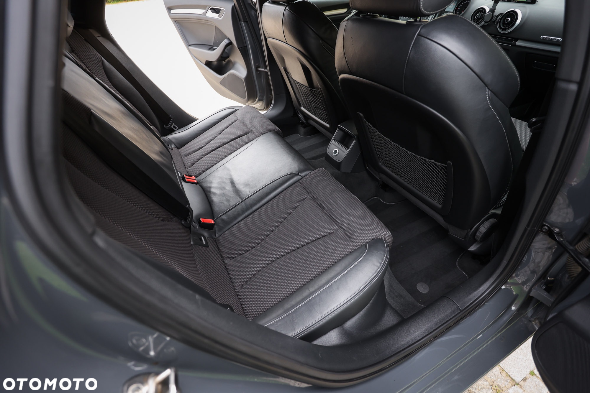 Audi A3 2.0 TDI Sportback (clean diesel) quattro S tronic S line Sportpaket - 23