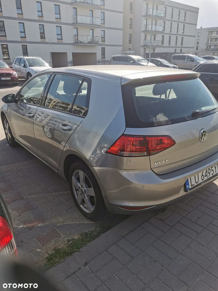 Volkswagen Golf 1.4 TSI BMT Highline - 2