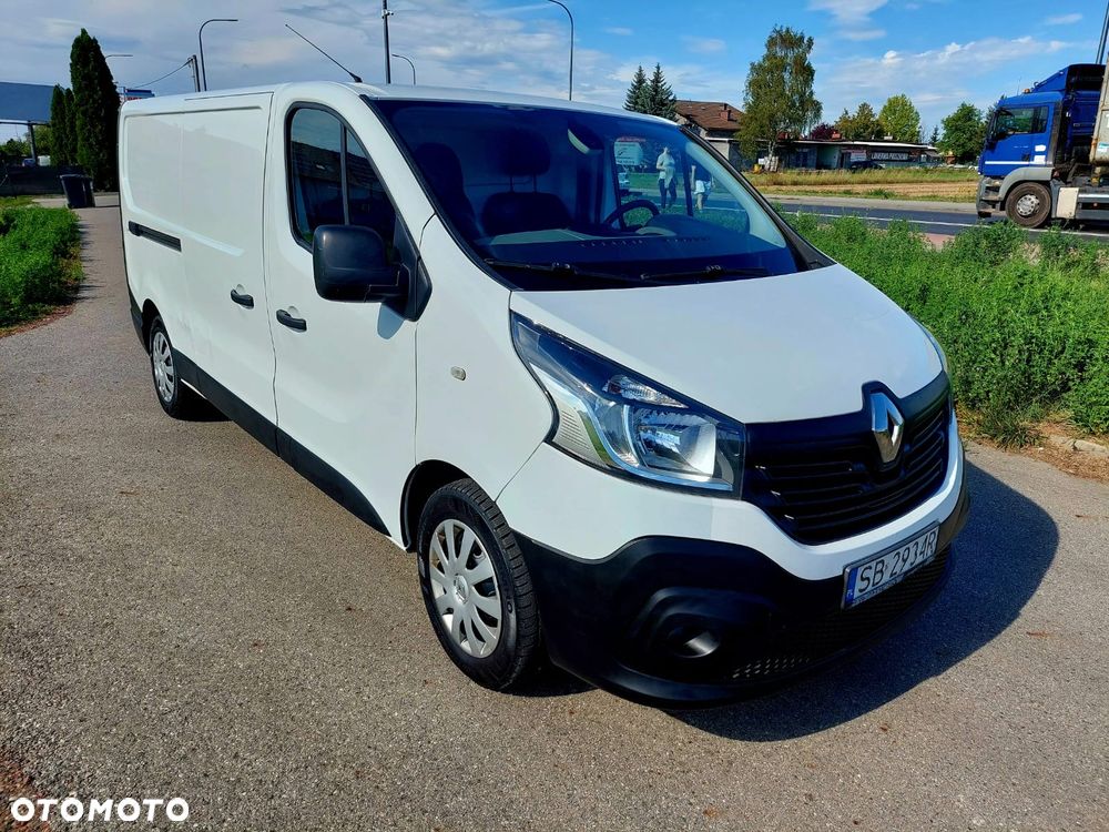 Renault Trafic - 2