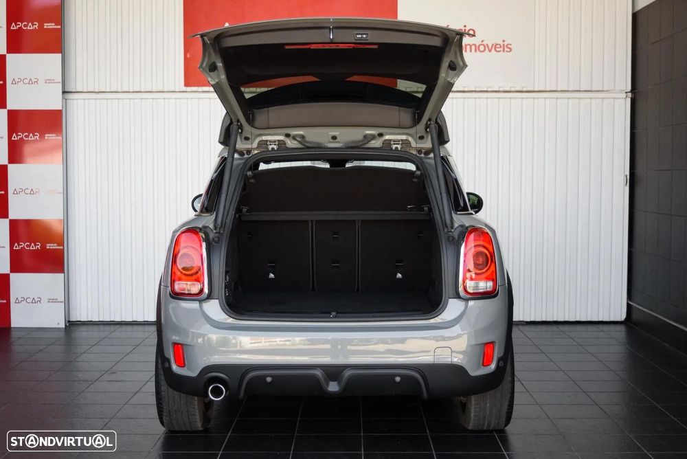 MINI Countryman Cooper D John Cooper Works - 6