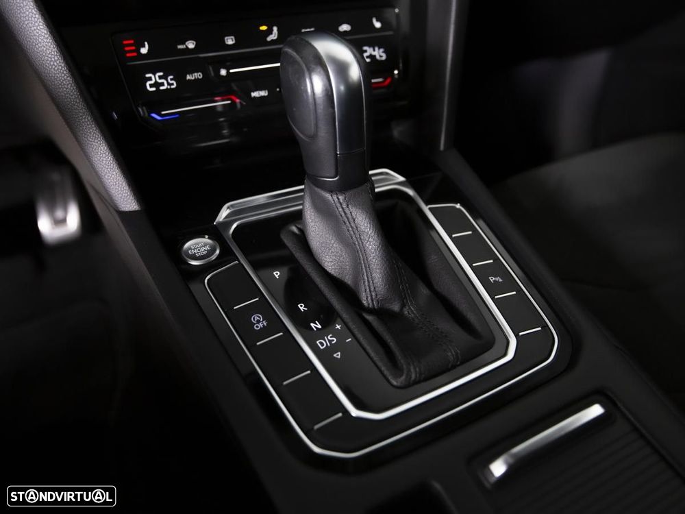 VW Arteon 2.0 TDI Elegance DSG - 32