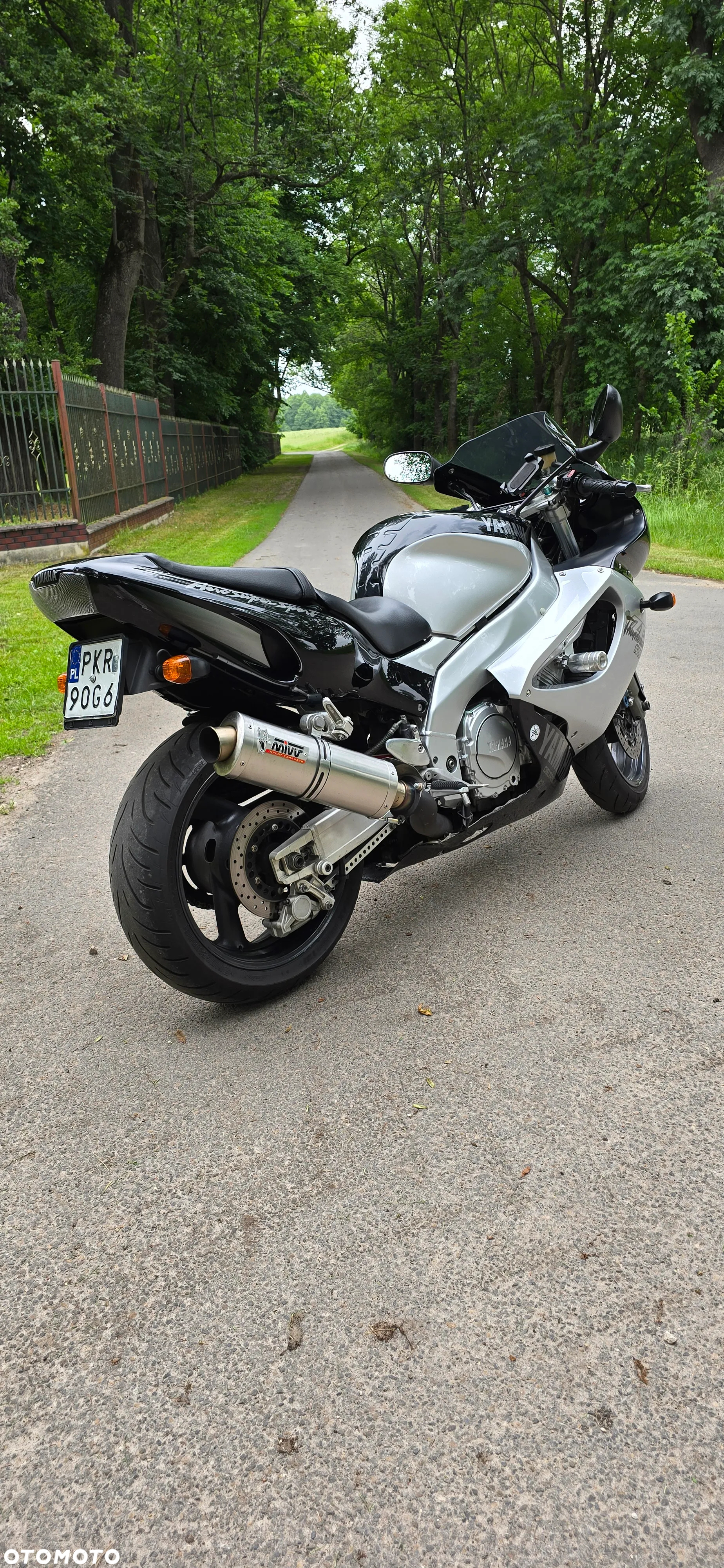 Yamaha Inny - 10