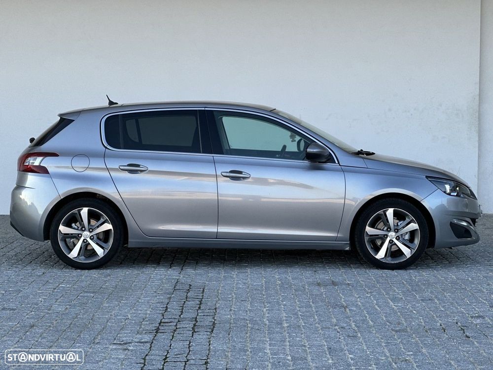 Peugeot 308 1.6 e-HDi Allure - 9