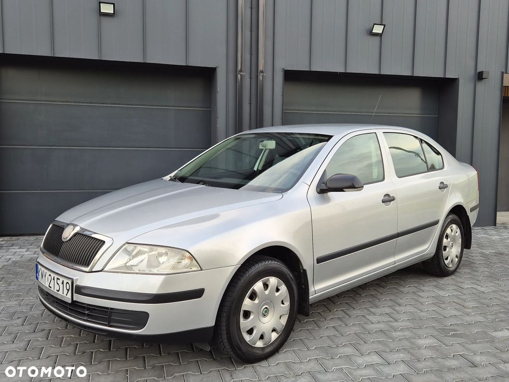 Skoda Octavia 1.6 Elegance - 28