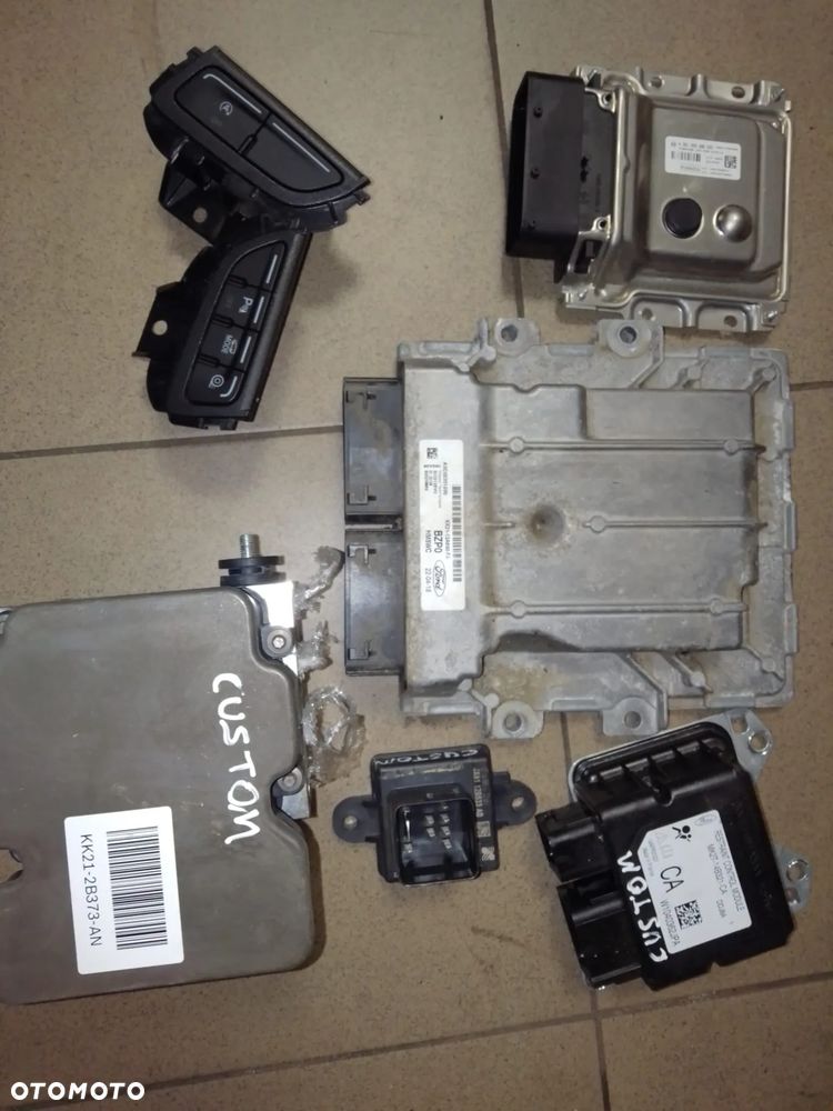 przekaznik swiec custom focus 17-23r JX6112B533AB CZESCI - 1
