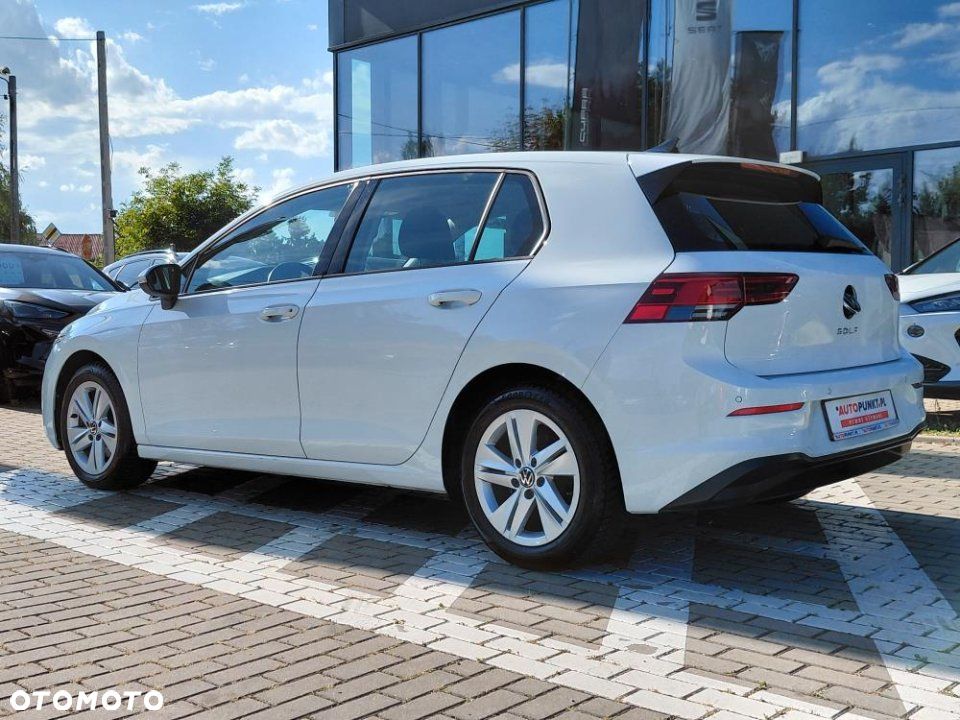Volkswagen Golf - 3