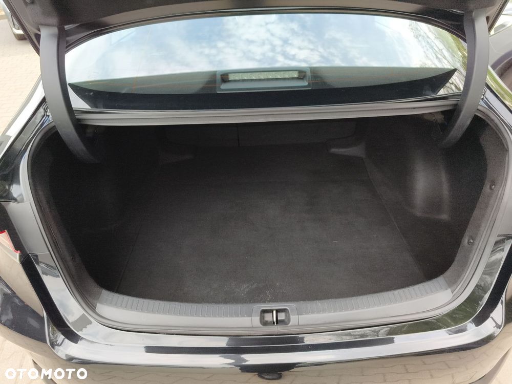 Toyota Corolla 1.5 Active - 13