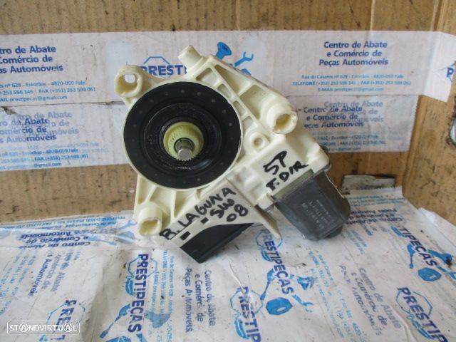 Motor Elevador Vidro 0130822401  RENAULT LAGUNA SW 2008 TD - 1