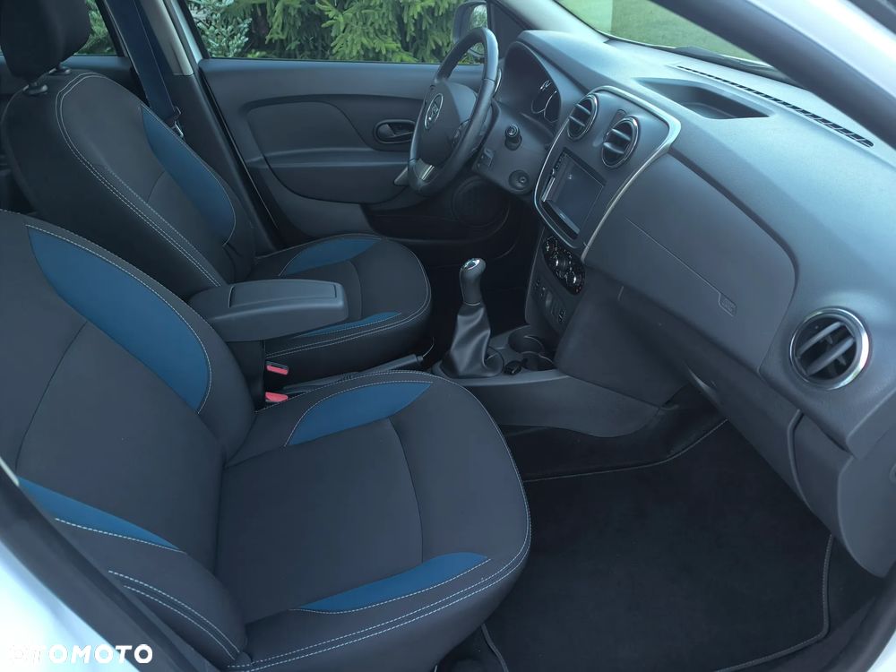 Dacia Logan dCi 90 Laureate - 17