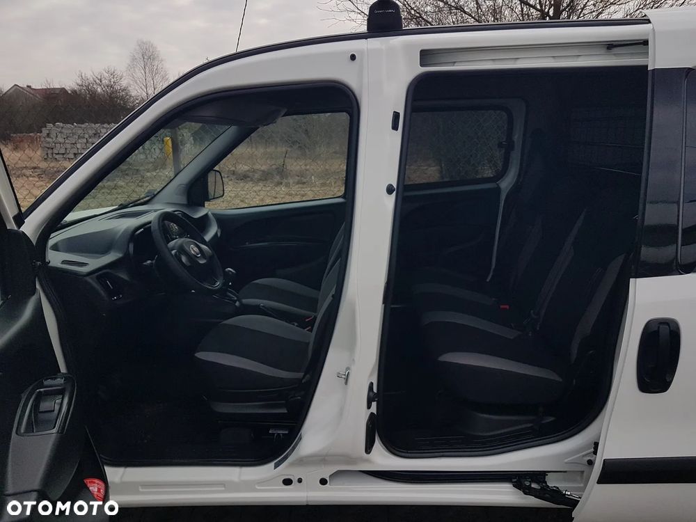 Fiat Doblo 1.6 Multijet 16V Easy - 34