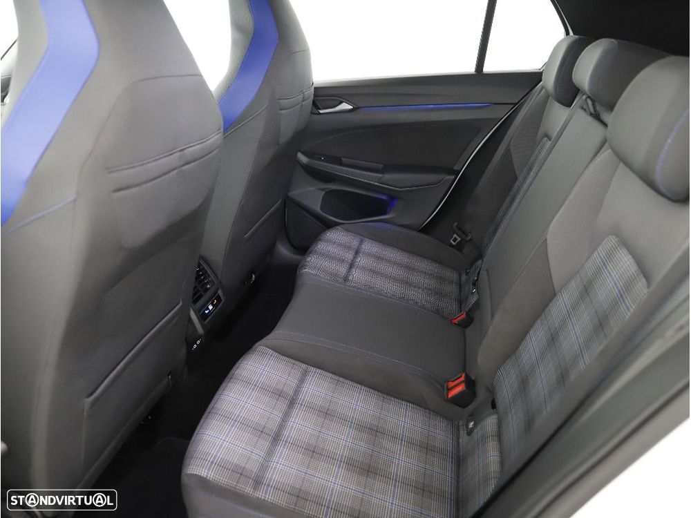 VW Golf 1.5 TSI e-Hybrid GTE DSG - 17