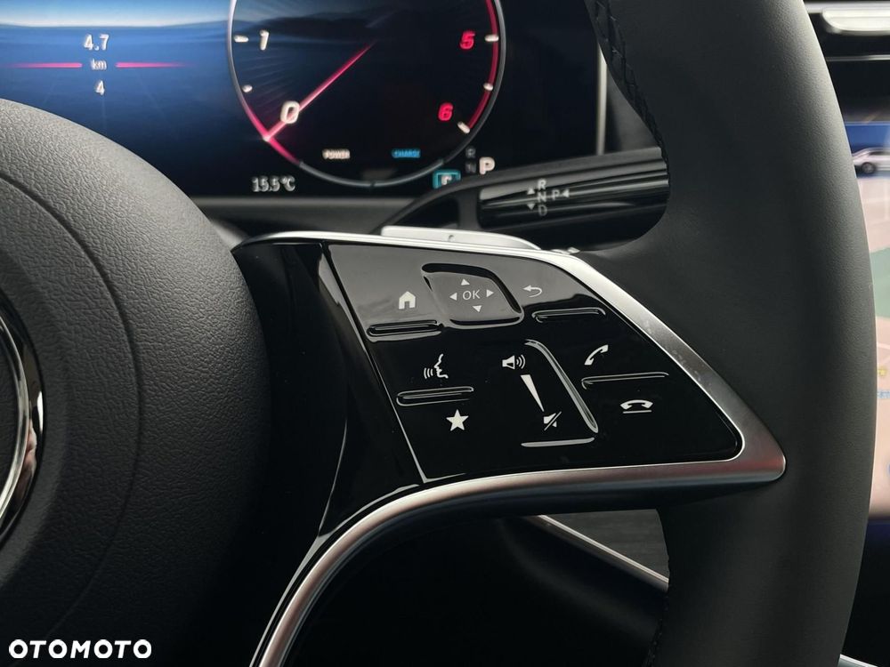 Mercedes-Benz Klasa E - 18