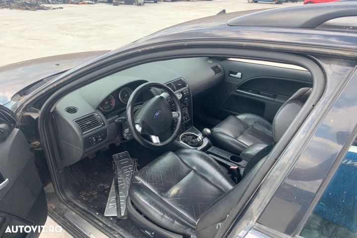Hayon Ford Mondeo MK3 [2000 - 2003] wagon 2.5 AT (170 hp) - 5