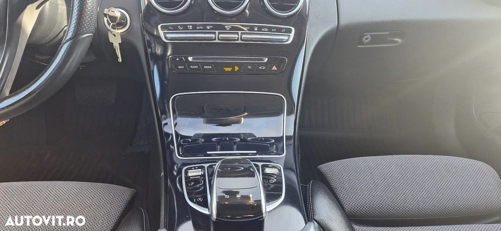 Mercedes-Benz C 180 7G-TRONIC - 18