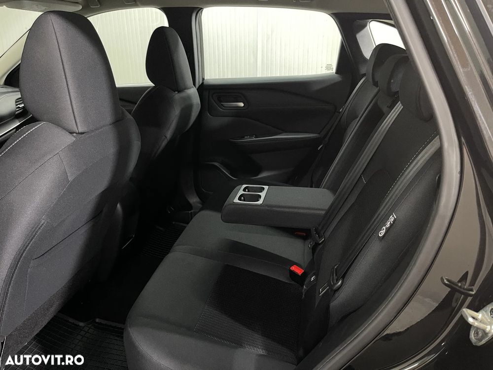 Nissan Qashqai - 12