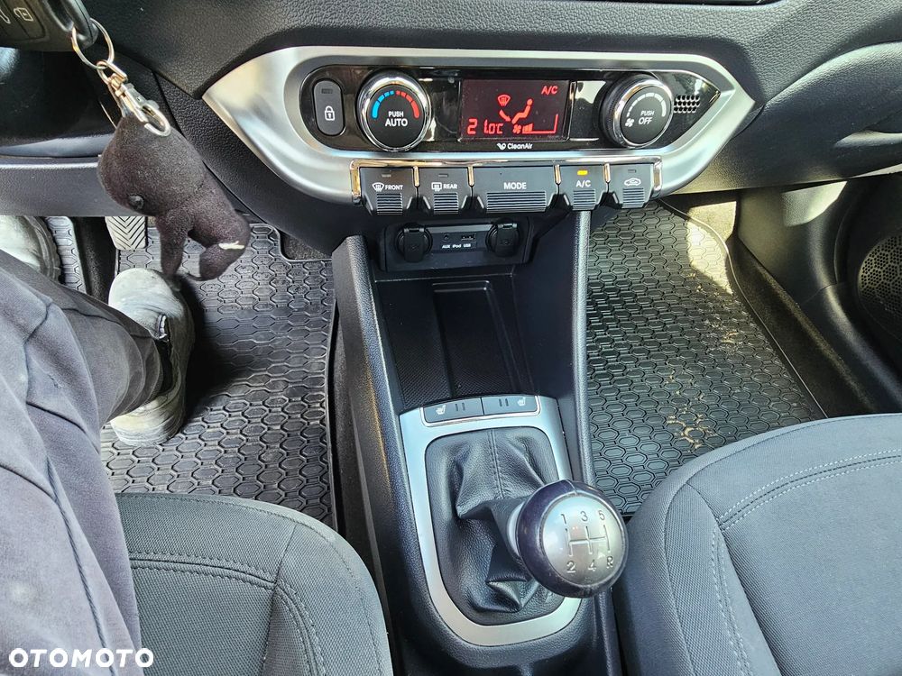 Kia Rio 1.2 Dream Team Edition - 20