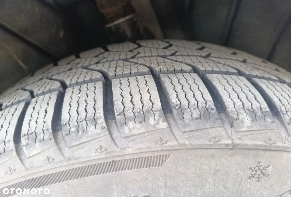 Audi A4 Limousine - 31