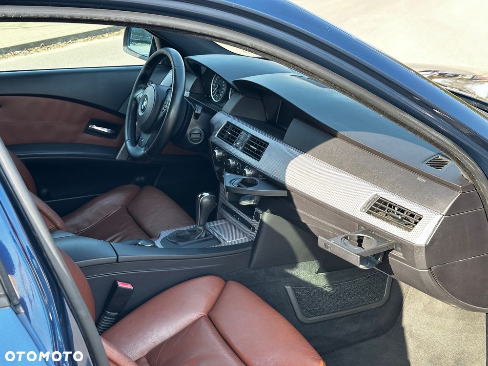 BMW Seria 5 530d - 28