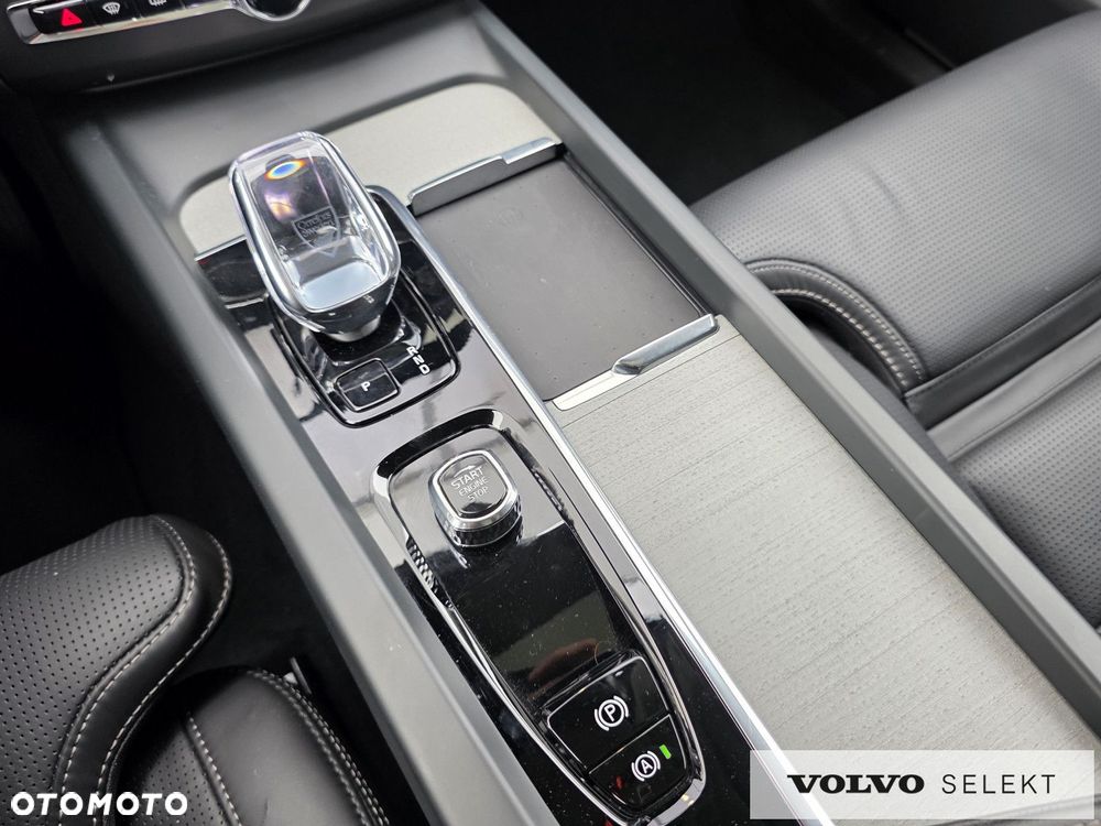 Volvo XC 60 - 30