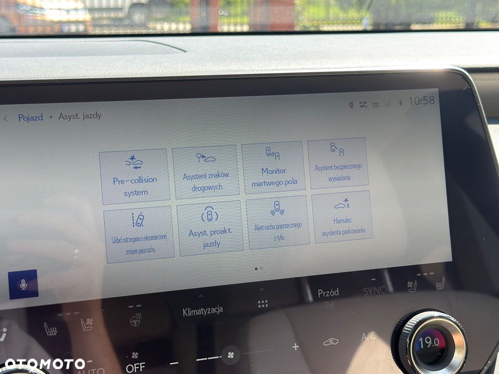 Lexus RX 350h Prestige - 28