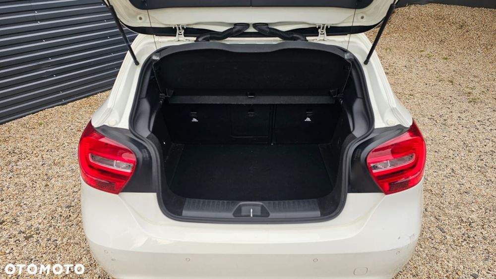 Mercedes-Benz Klasa A 180 (BlueEFFICIENCY) - 22