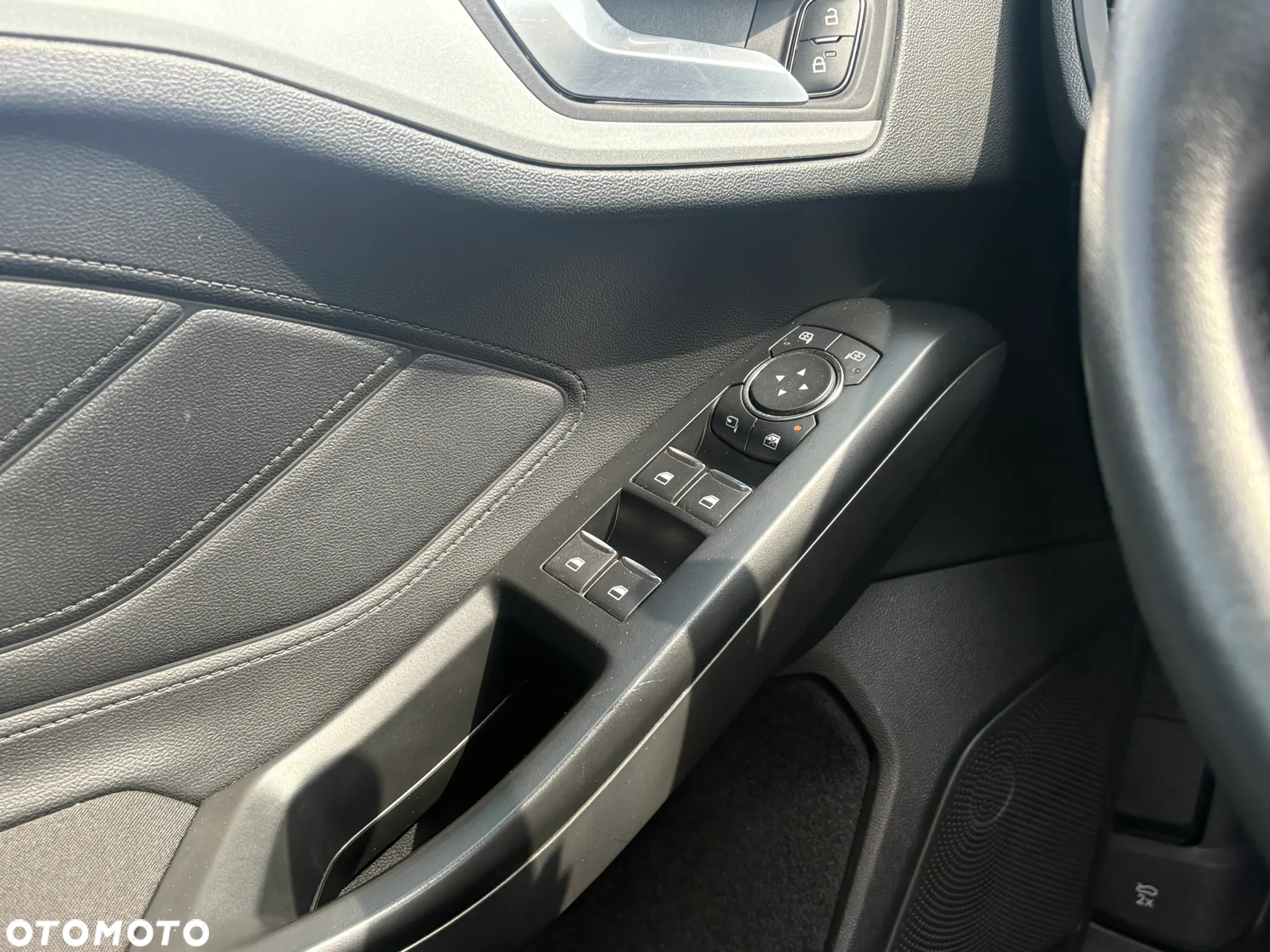 Ford Focus Turnier 1.5 EcoBlue Start-Stopp-System ACTIVE VIGNALE - 17