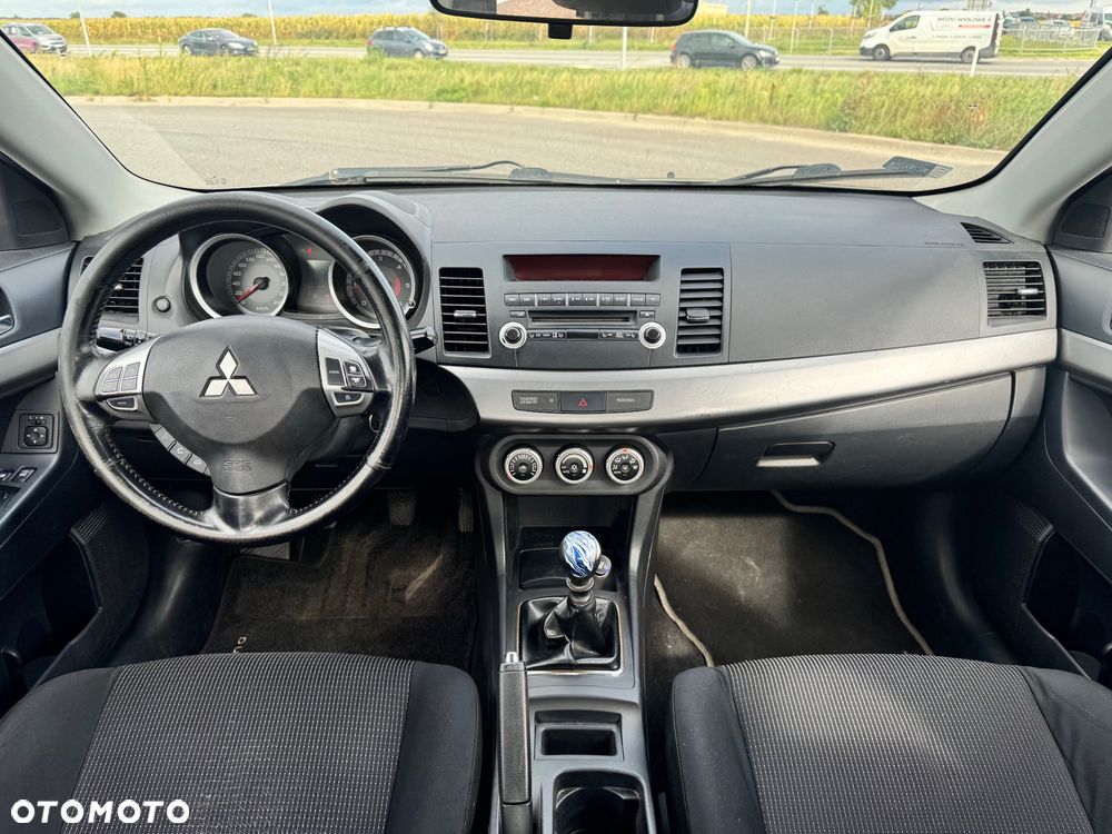 Mitsubishi Lancer 2.0 DID Instyle - 9