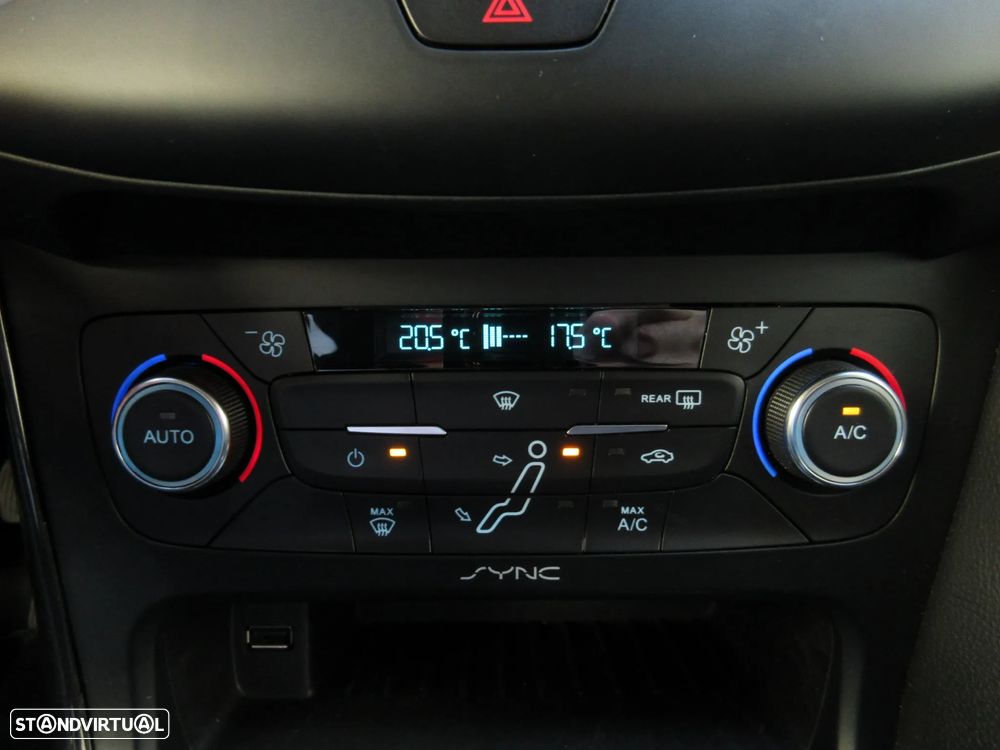 Ford Focus SW 1.5 TDCi Titanium - 46