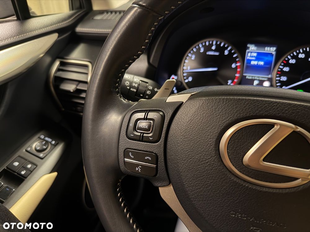 Lexus NX 300 Comfort AWD - 23
