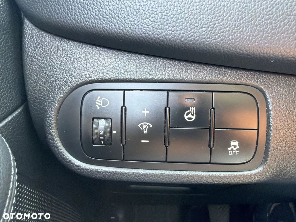 Kia Carens 1.6 GDI Business Line EU6 - 22